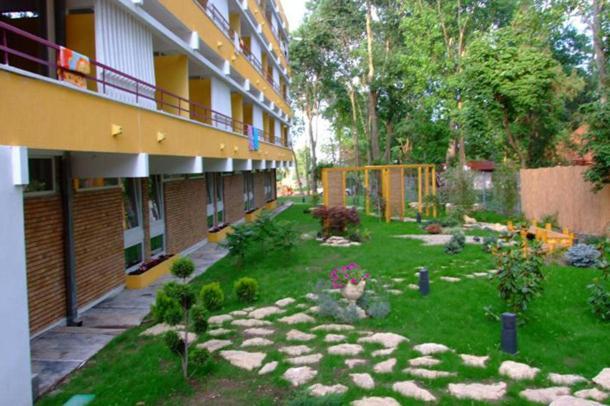 נפטון Hotel Sara מראה חיצוני תמונה